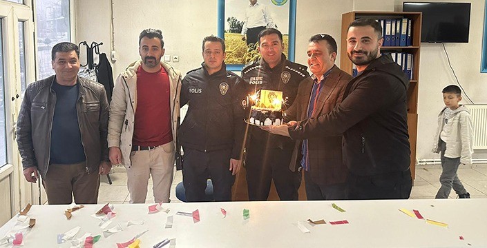 Malazgirt&rsquo;te Polis Haftası&rsquo;na s&uuml;rpriz kutlama
