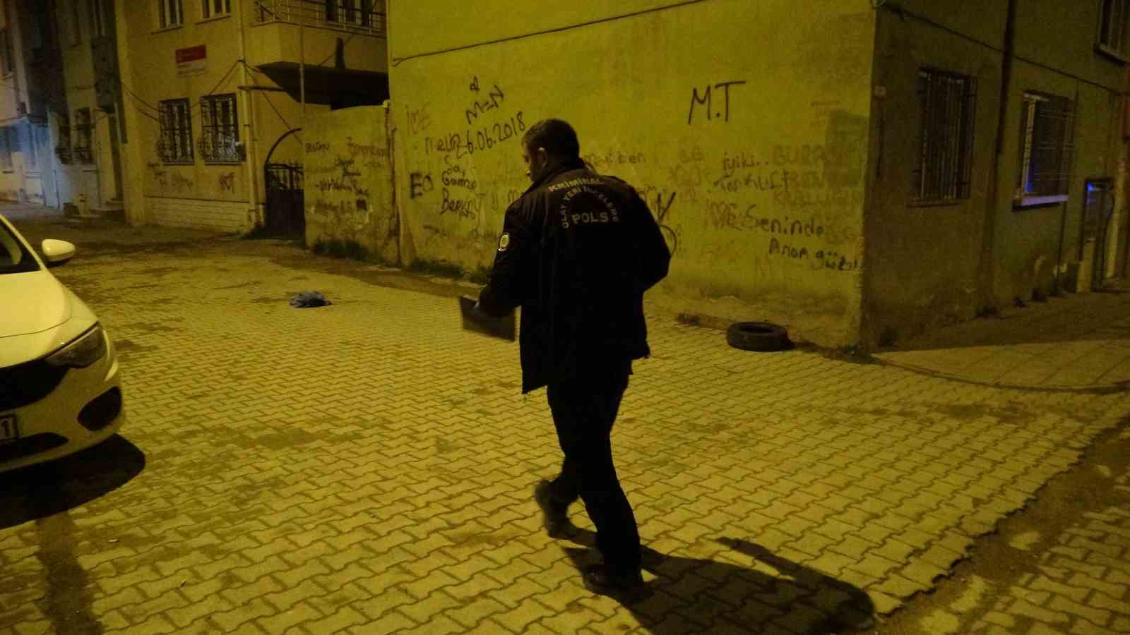 Malatya&rsquo;da iki grup arasında silahlı kavga: 1 yaralı
