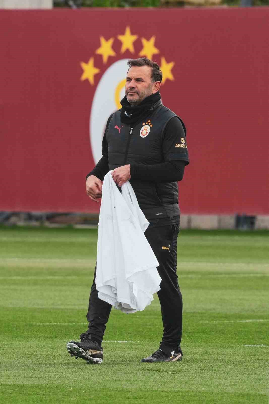 Galatasaray, Kocaelispor ma&ccedil;ı hazırlıklarına başladı
