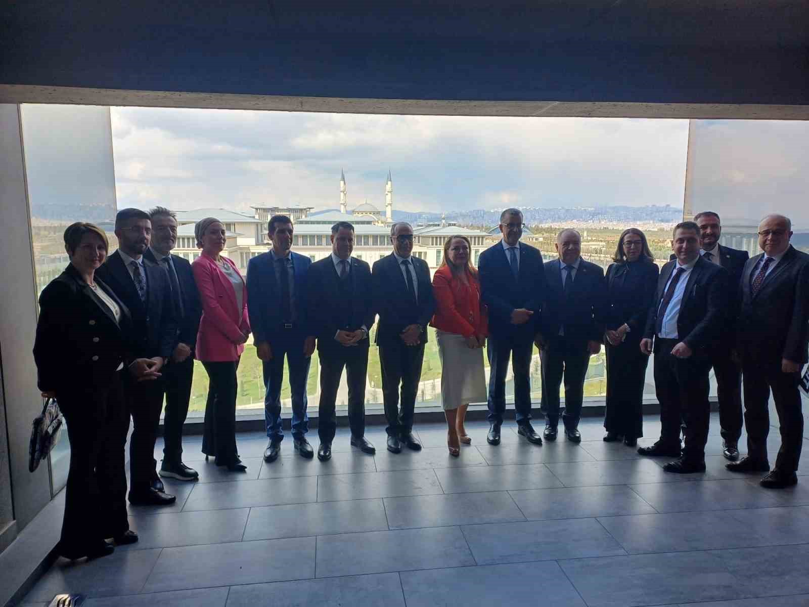 T&uuml;rkiye-Tunus iş birliği g&uuml;&ccedil;leniyor
