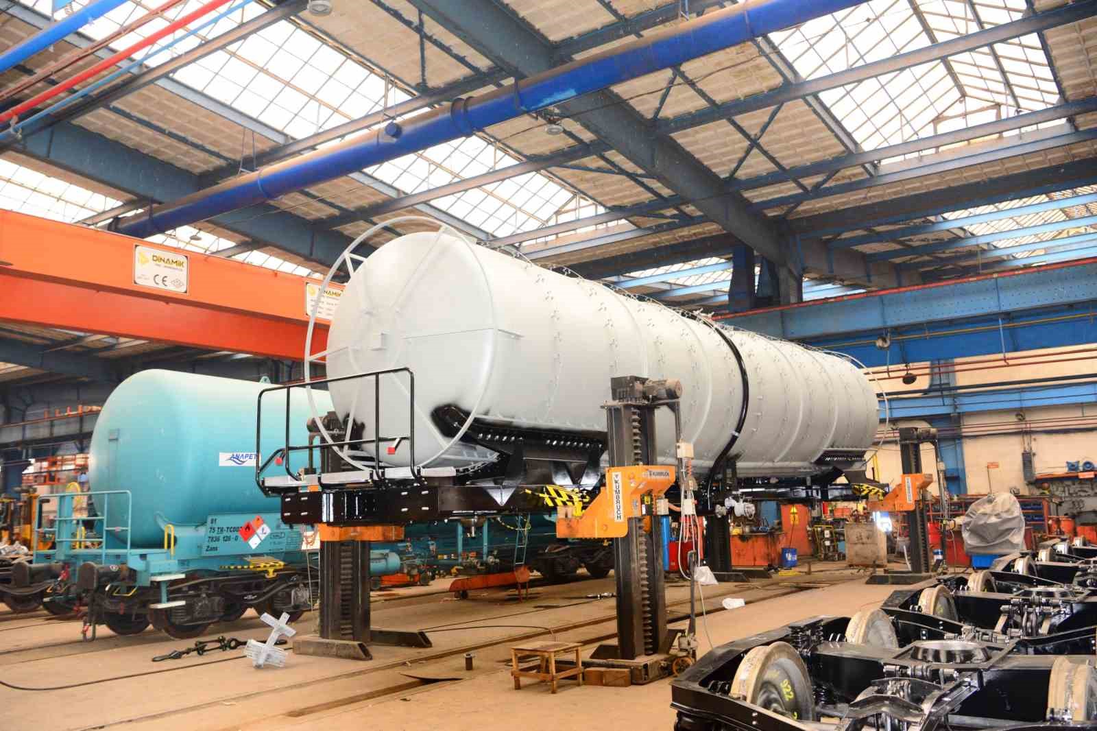 Milli Savunma Bakanlığı&rsquo;na 41 adet akaryakıt ve ikmal vagonu &uuml;retilecek
