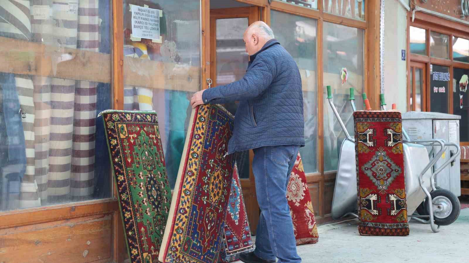 İlkbaharla birlikte Kırşehir&rsquo;de şark k&ouml;şelerine ilgi arttı
