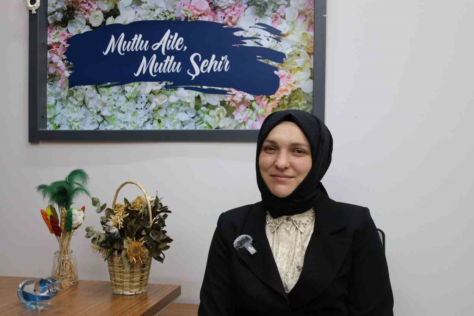 103 kilodan 76&rsquo;ya d&uuml;şt&uuml;: Sadece kilosunu değil, hayatını da değiştirdi
