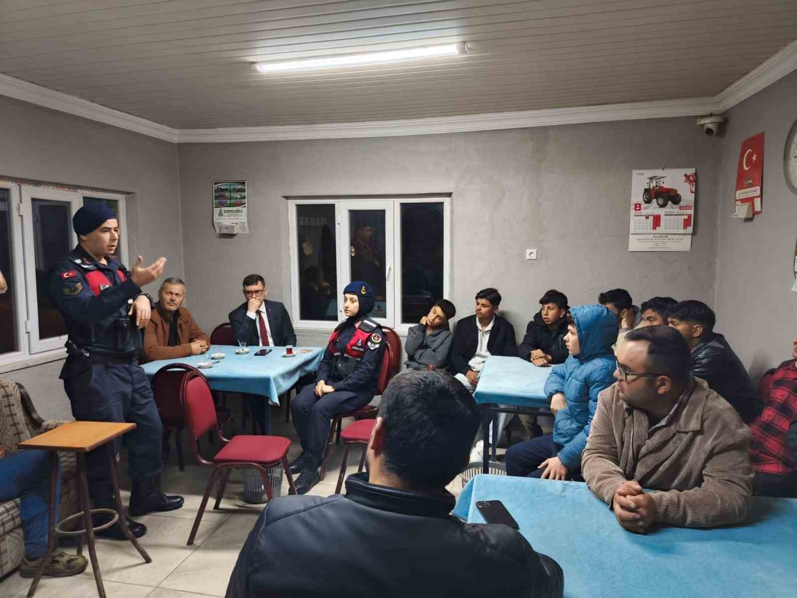 Edirne&rsquo;de k&ouml;ylerde uyuşturucu ile m&uuml;cadele &ccedil;alışması
