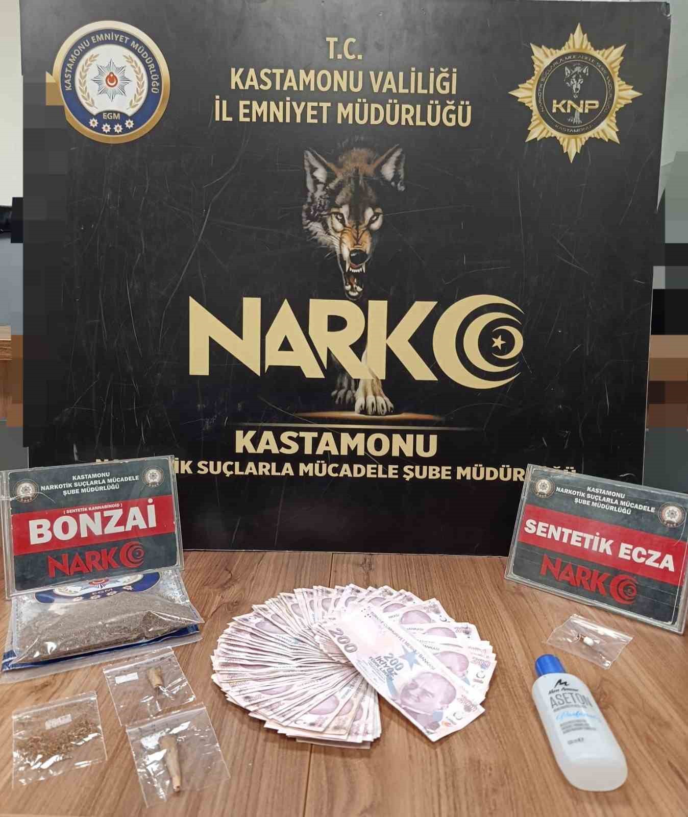 Kastamonu’da sokak satıcılarına yönelik operasyon: 1 şahıs tutuklandı