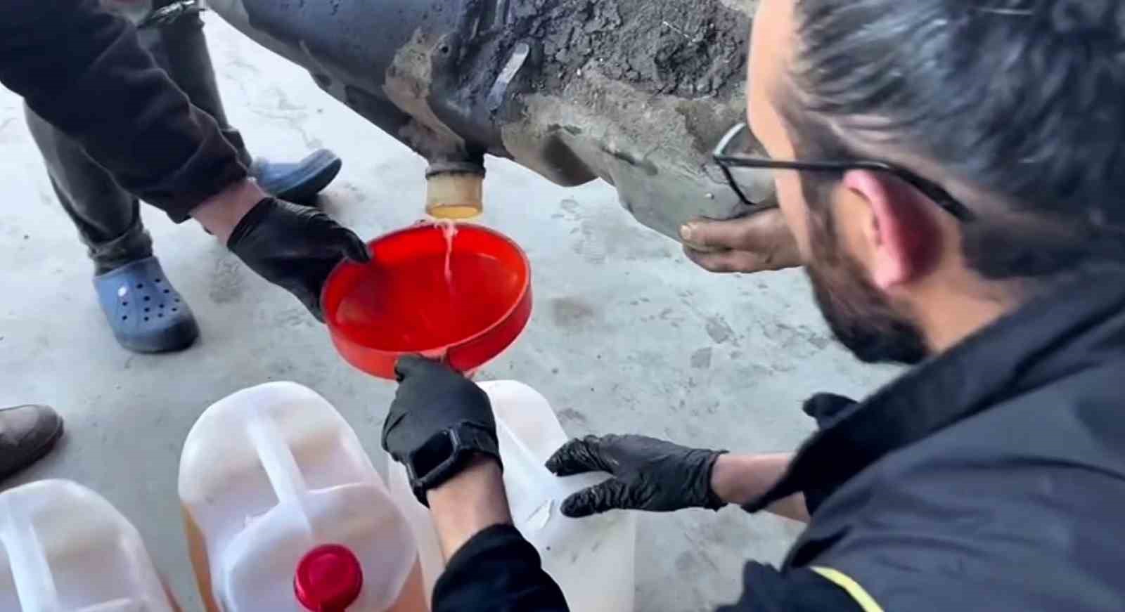 Yakıt deposunda 48 kilo sıvı metamfetamin ele geçirildi