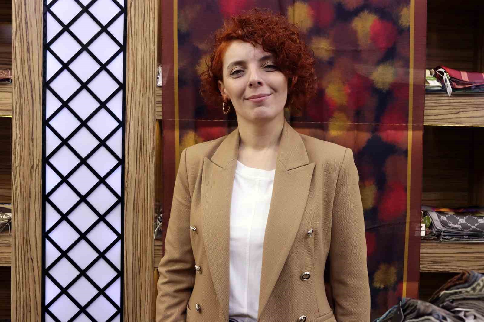 Anadolu&rsquo;nun sembolleri eşarplarda dile geliyor
