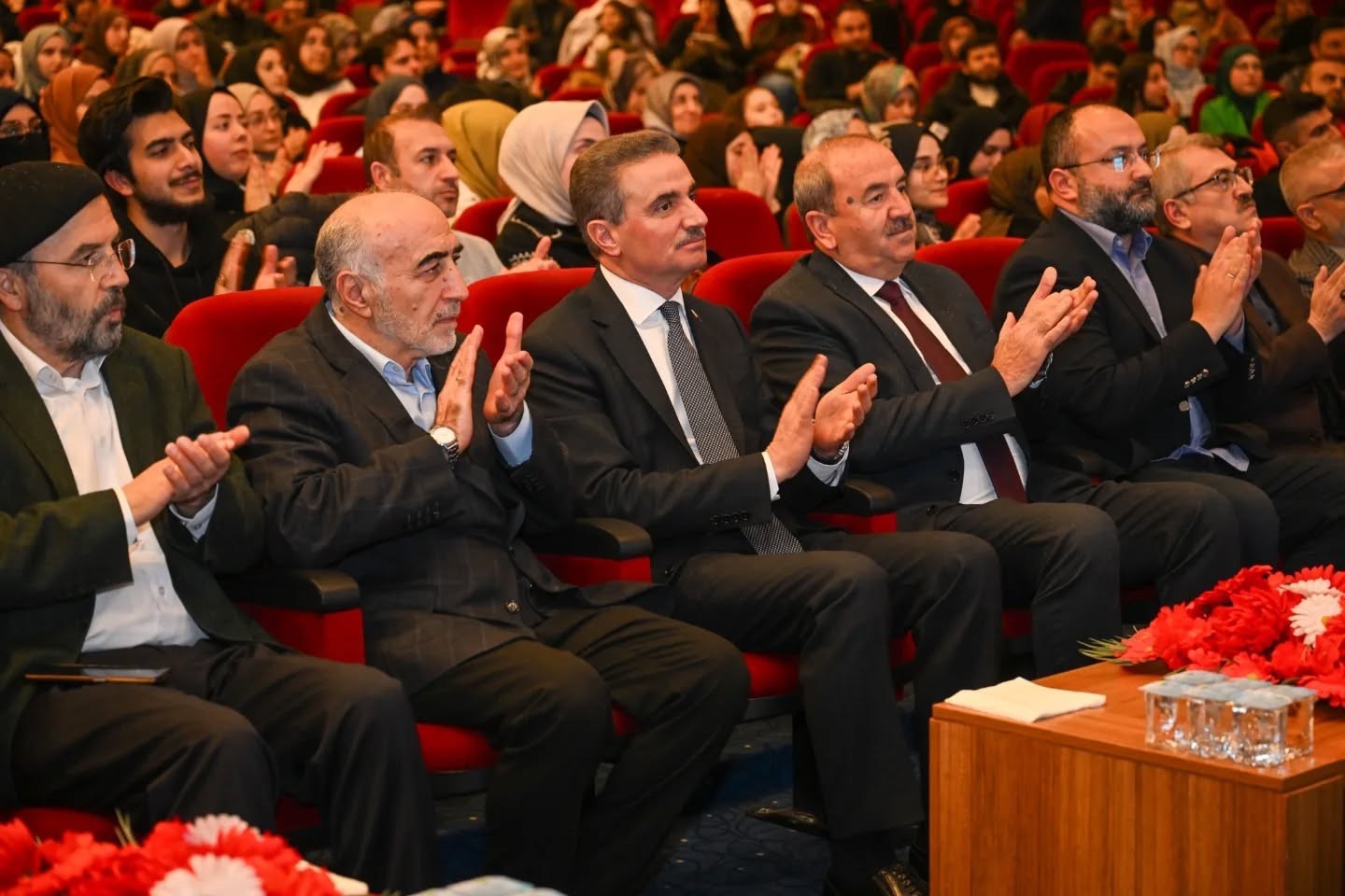 Erzurum&rsquo;da "Kud&uuml;s&rsquo;ten Kaşgar&rsquo;a"  yoğun ilgi
