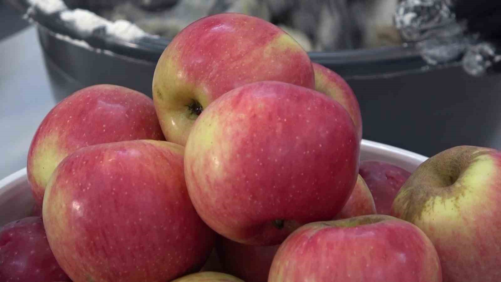Misket elma tadında baklava