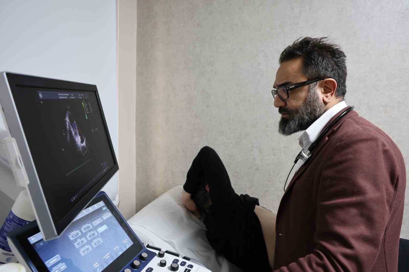 Kardiyoloji Uzmanı Demirkıran: "Sağlıklı bir kalp için sigara ve alkolden uzak durmak büyük önem taşır"