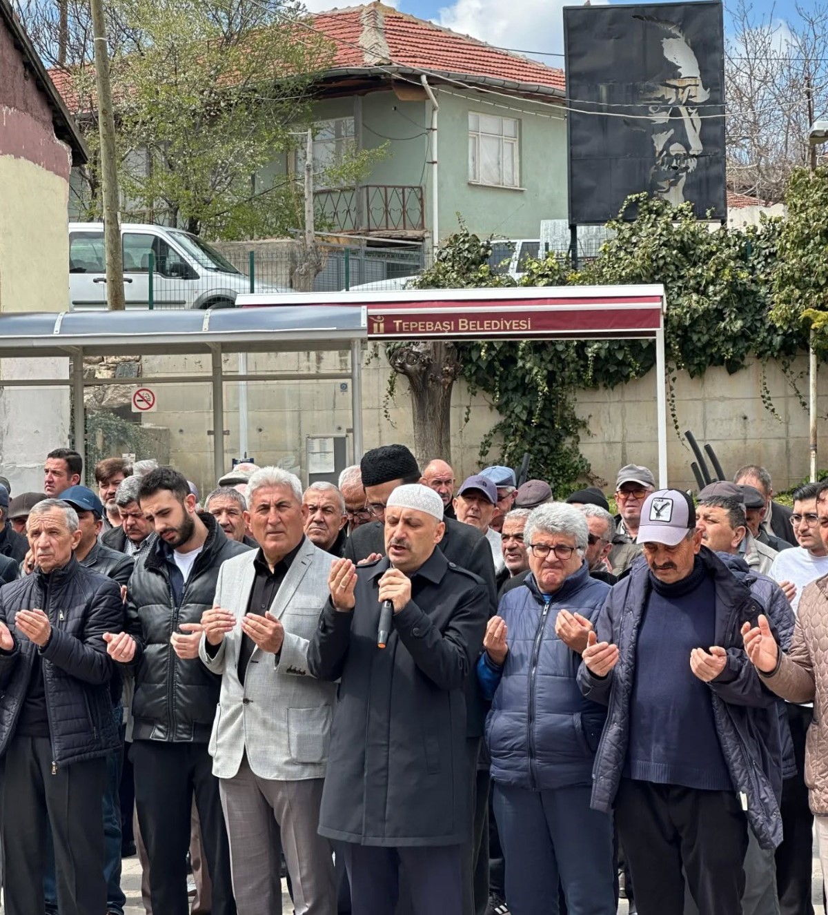 G&uuml;nd&uuml;zler Mahallesi&rsquo;nde yağmur ve ş&uuml;k&uuml;r duası yapıldı
