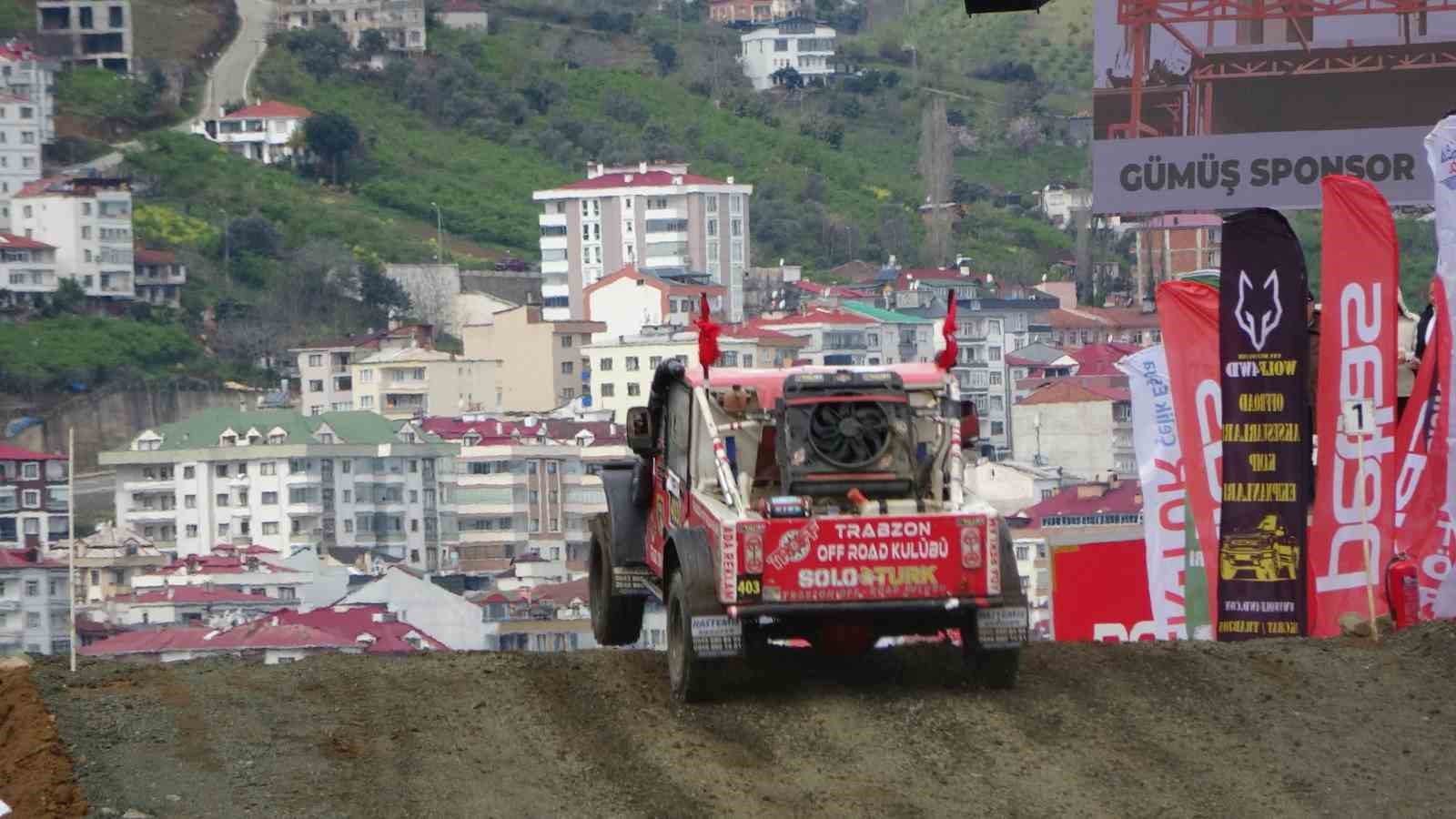 Karadeniz sahilinde adrenalin fırtınası: Trabzon&rsquo;da off-road yarışları, final etabıyla devam etti
