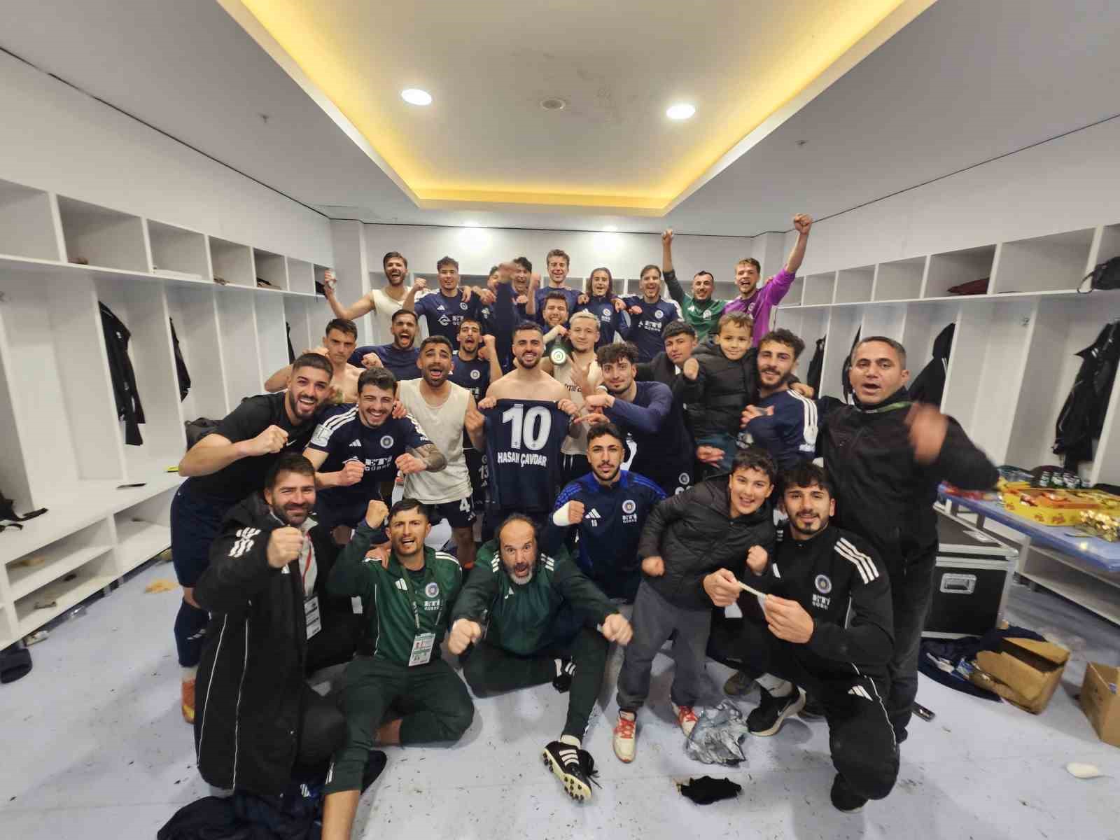 Mazıdağı Fosfatspor deplasmanda kazandı, Play-Off umudunu s&uuml;rd&uuml;rd&uuml;
