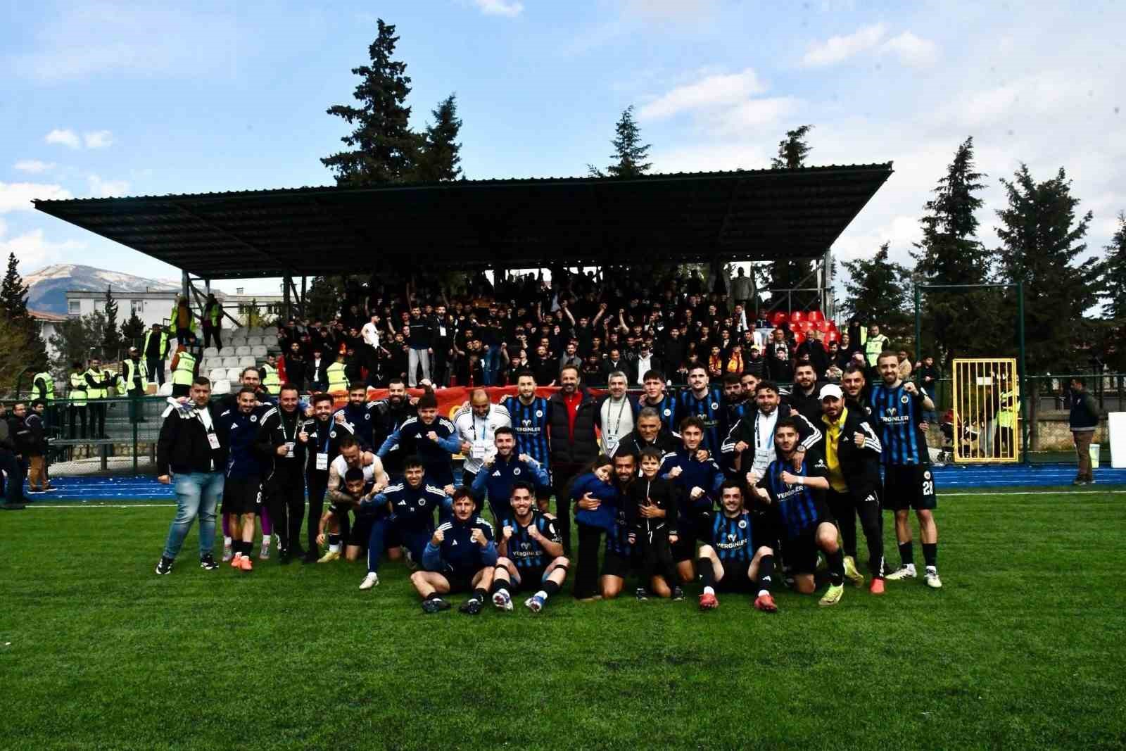 Türkiye 3. Lig 2. Grup: Kahramanmaraşspor: 1 - Erciyes 38 FK: 4