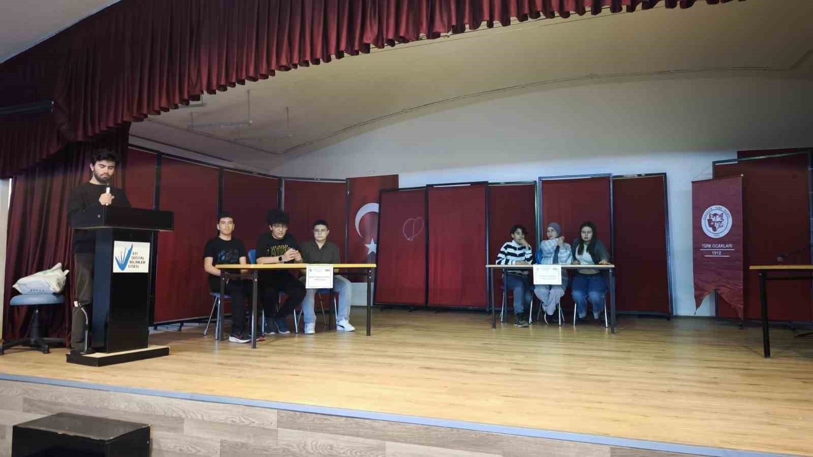 Polis haftasında 780 &ouml;ğrenci emniyet birimlerini gezdi
