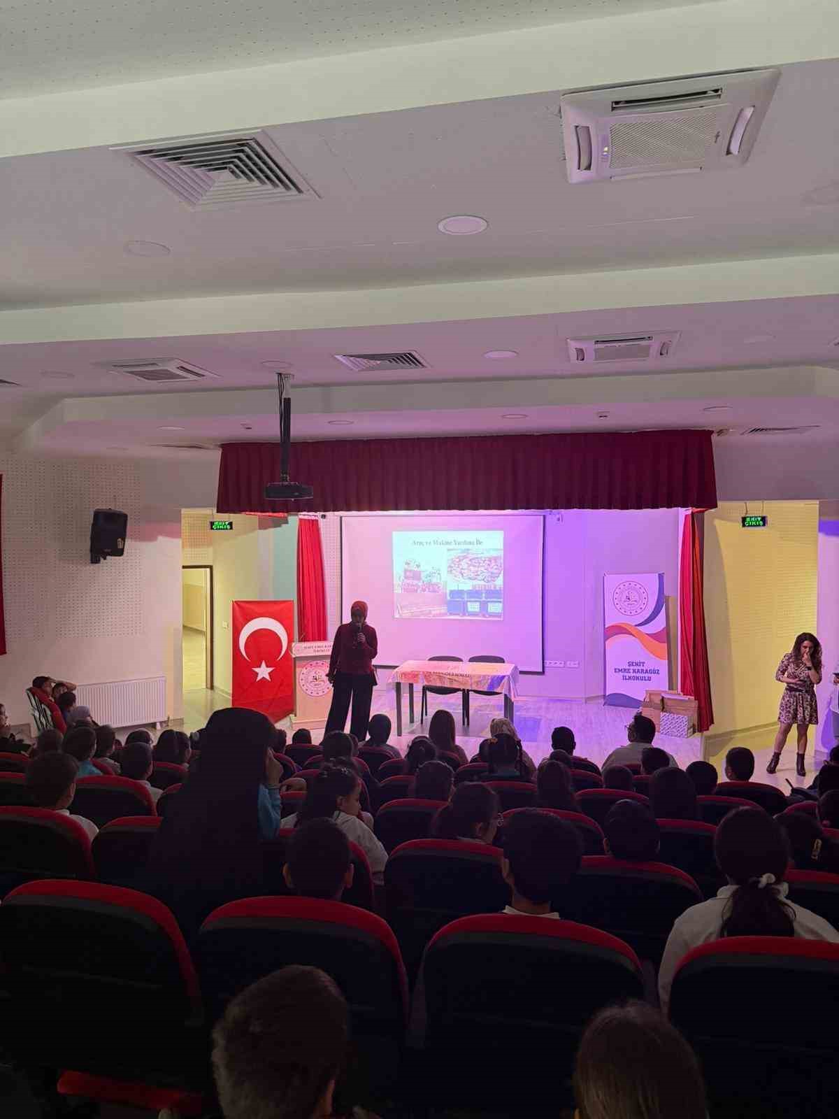 Sincan Belediyesinden okullarda sıfır atık eğitimi
