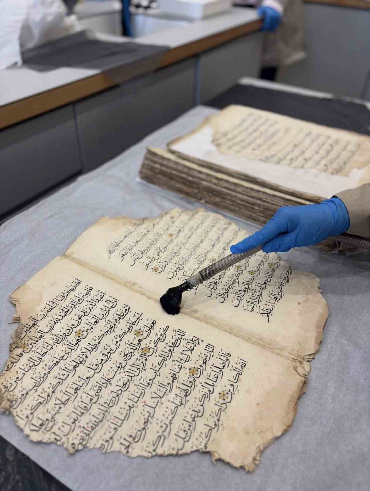 Bakan Ersoy: "Yazma eserler, geleceği inşa etmenin en sağlam zeminidir"