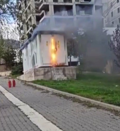 Kahramanmaraş&rsquo;ta trafoda yangını paniği
