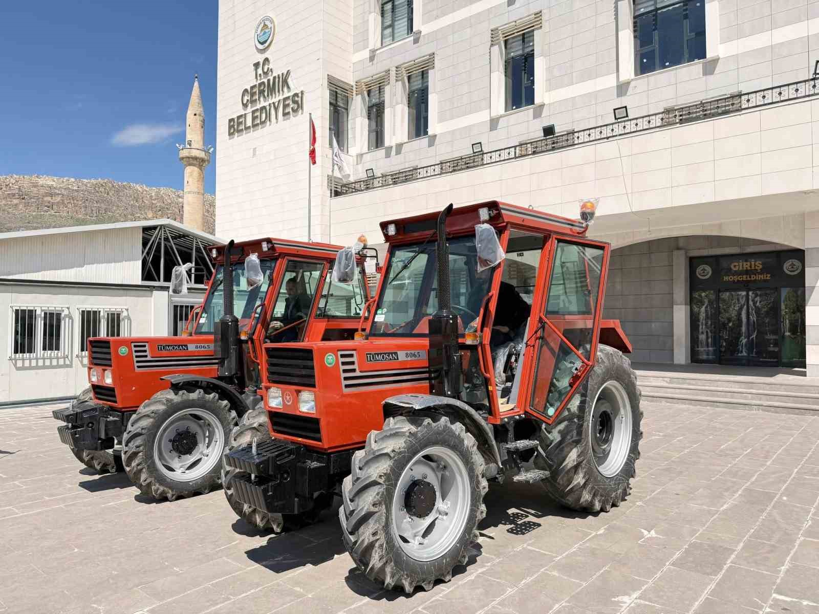 &Ccedil;ermik Belediyesi ara&ccedil; filosunu genişletmeye devam ediyor
