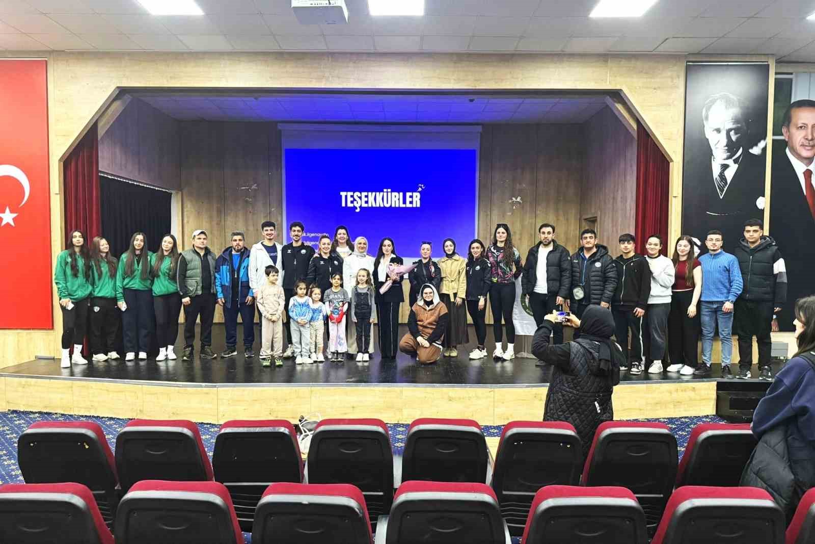 Kestel Belediyesi&rsquo;nden sporda endişe ve duygu d&uuml;zenleme semineri
