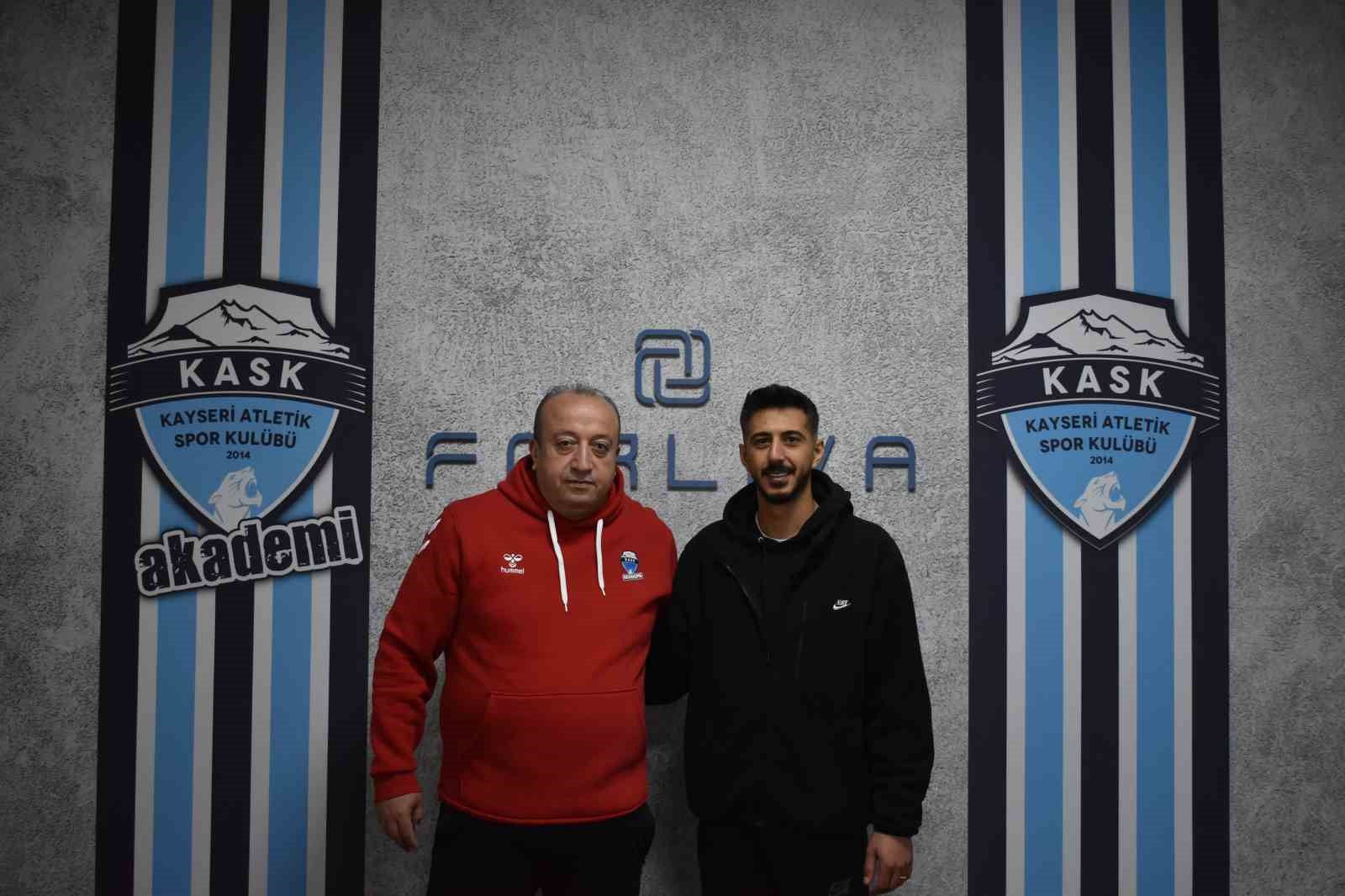 Kayseri Atletikspor Voleybol takımı 2. Lig yolunda