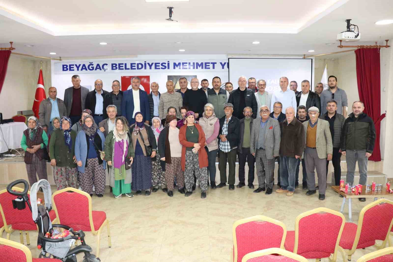 Ata tohumlarının kırsal kalkınmadaki rol&uuml; Beyağa&ccedil;&rsquo;ta konuşuldu
