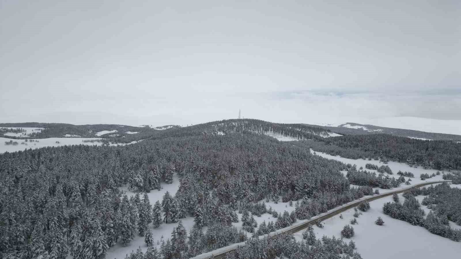 Kars&rsquo;ta bahar ortasında kış masalı
