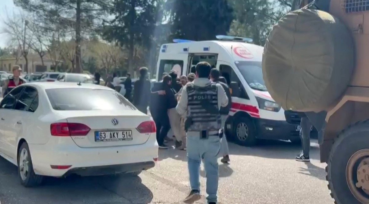 Şanlıurfa&rsquo;da 13 &ouml;ğrencinin yaralandığı saldırıyı g&ouml;rg&uuml; tanığı anlattı
