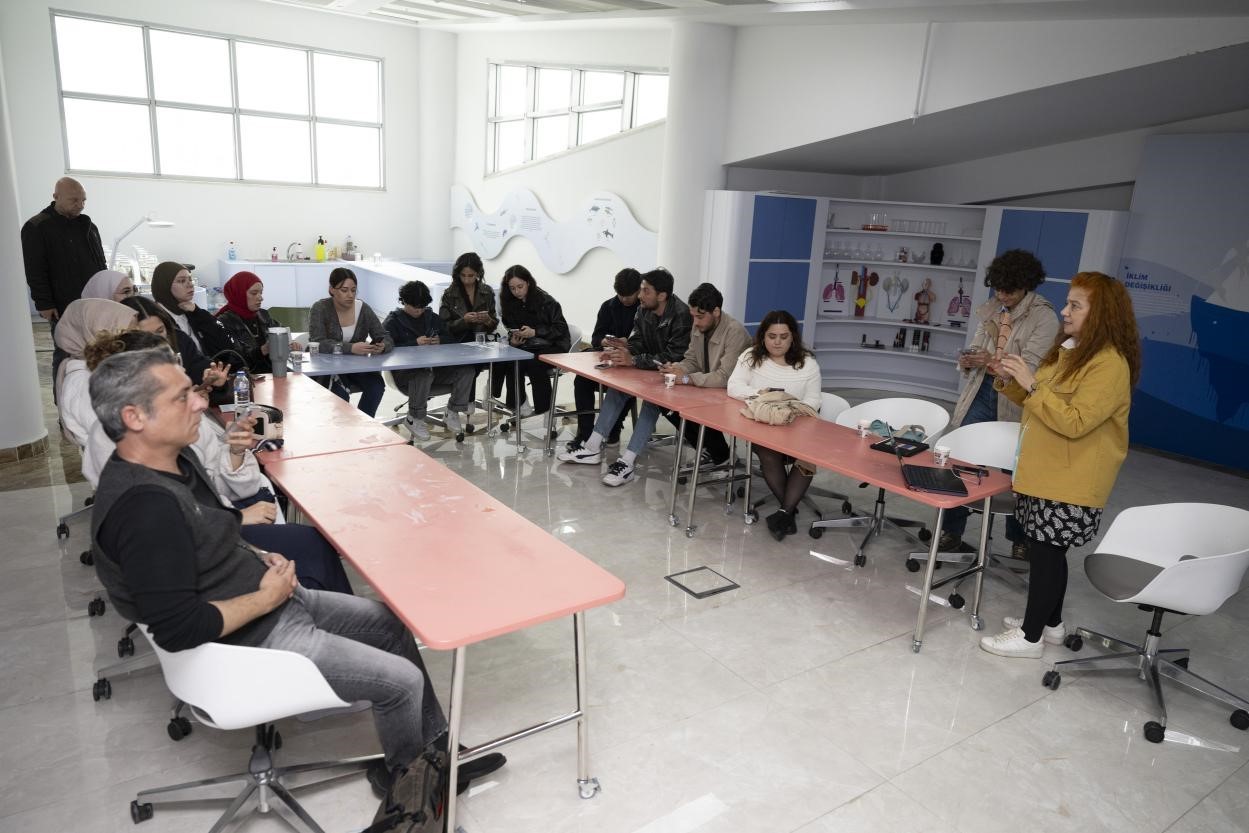 Mersin&rsquo;de biyo&ccedil;eşitlilik i&ccedil;in sahaya indiler
