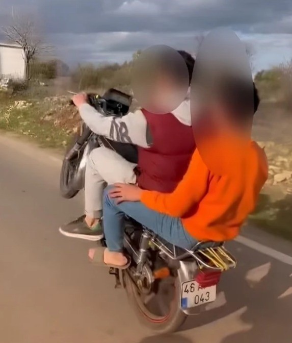 Kahramanmaraş&rsquo;ta akrobatik hareketler yapan motosikletliye 47 bin TL ceza
