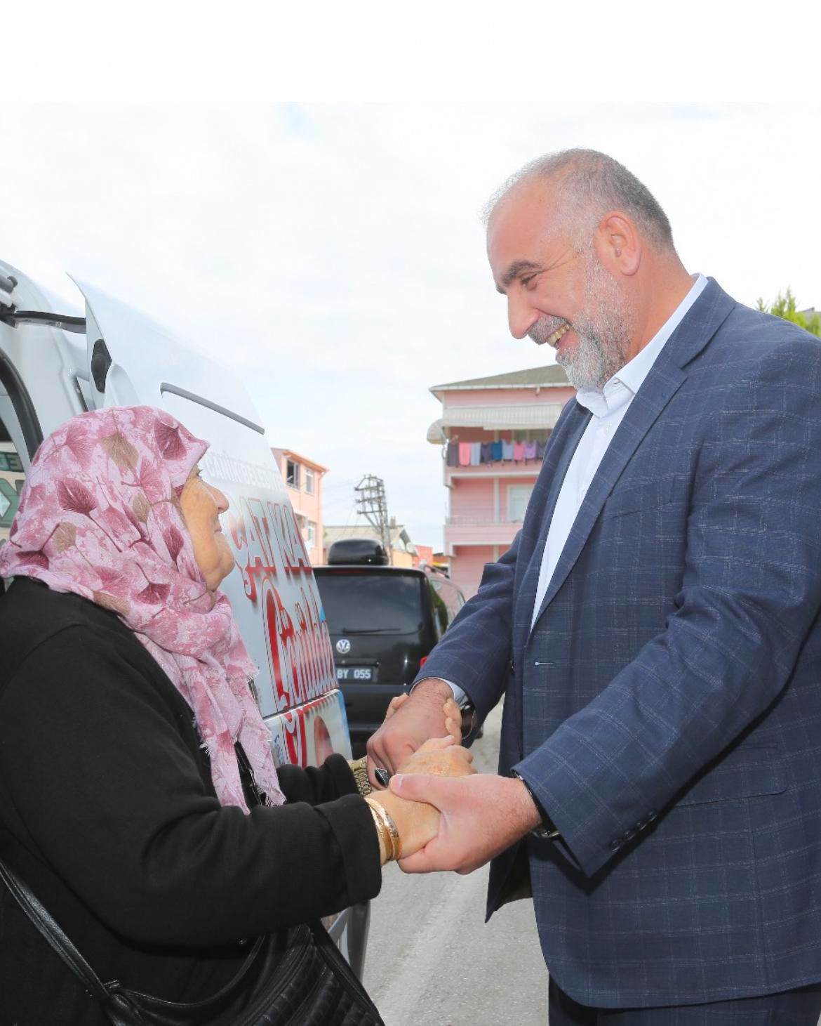 Emekliye d&uuml;ğ&uuml;n desteği: Canik&rsquo;te y&uuml;zde 50 indirim
