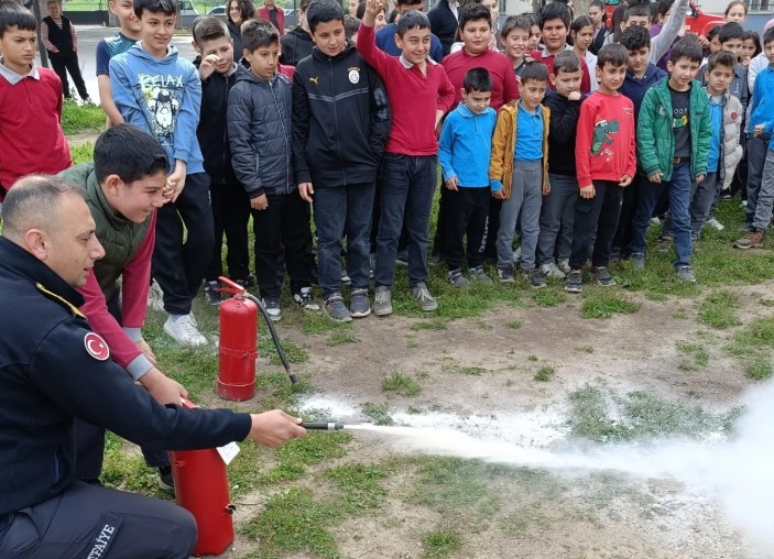 Nazilli&rsquo;de &ouml;ğrencilere yangın bilinci aşılandı
