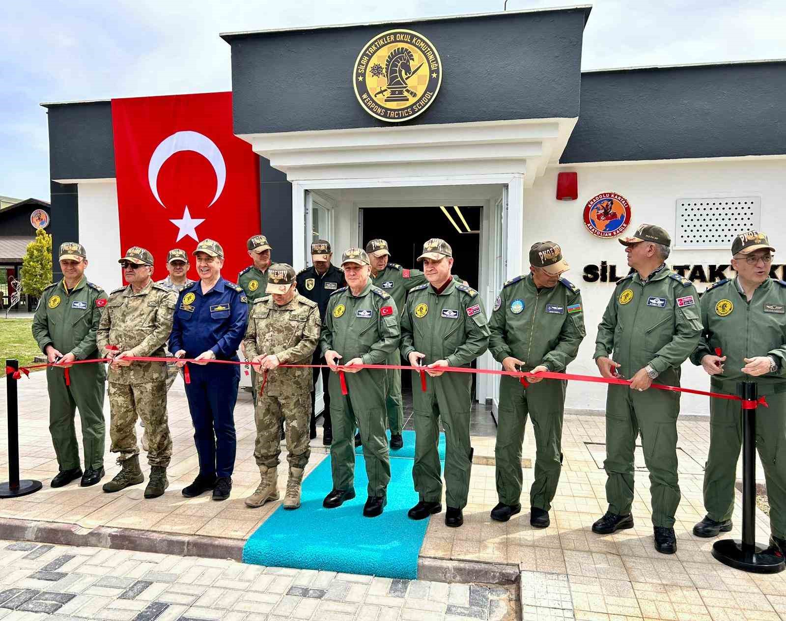 SOLOT&Uuml;RK&rsquo;&uuml;n g&ouml;ky&uuml;z&uuml;ndeki 15&rsquo;inci yılı kutlandı
