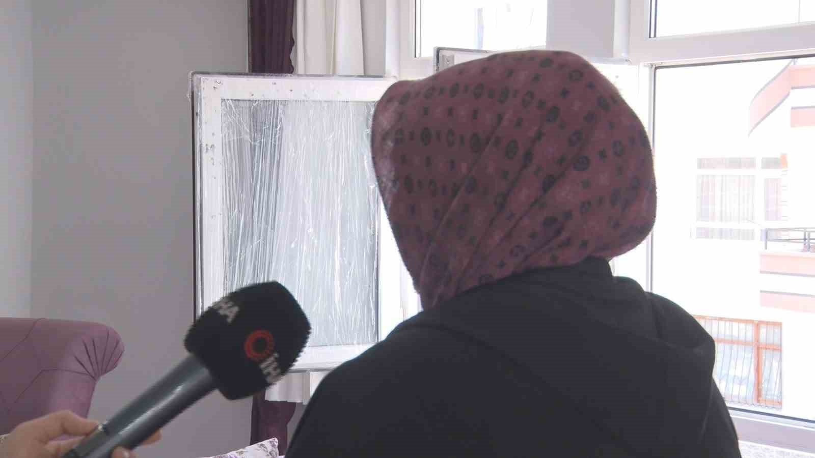 Boşanma aşamasındaki eşi tarafından evi kurşunlandı, aracı yakıldı