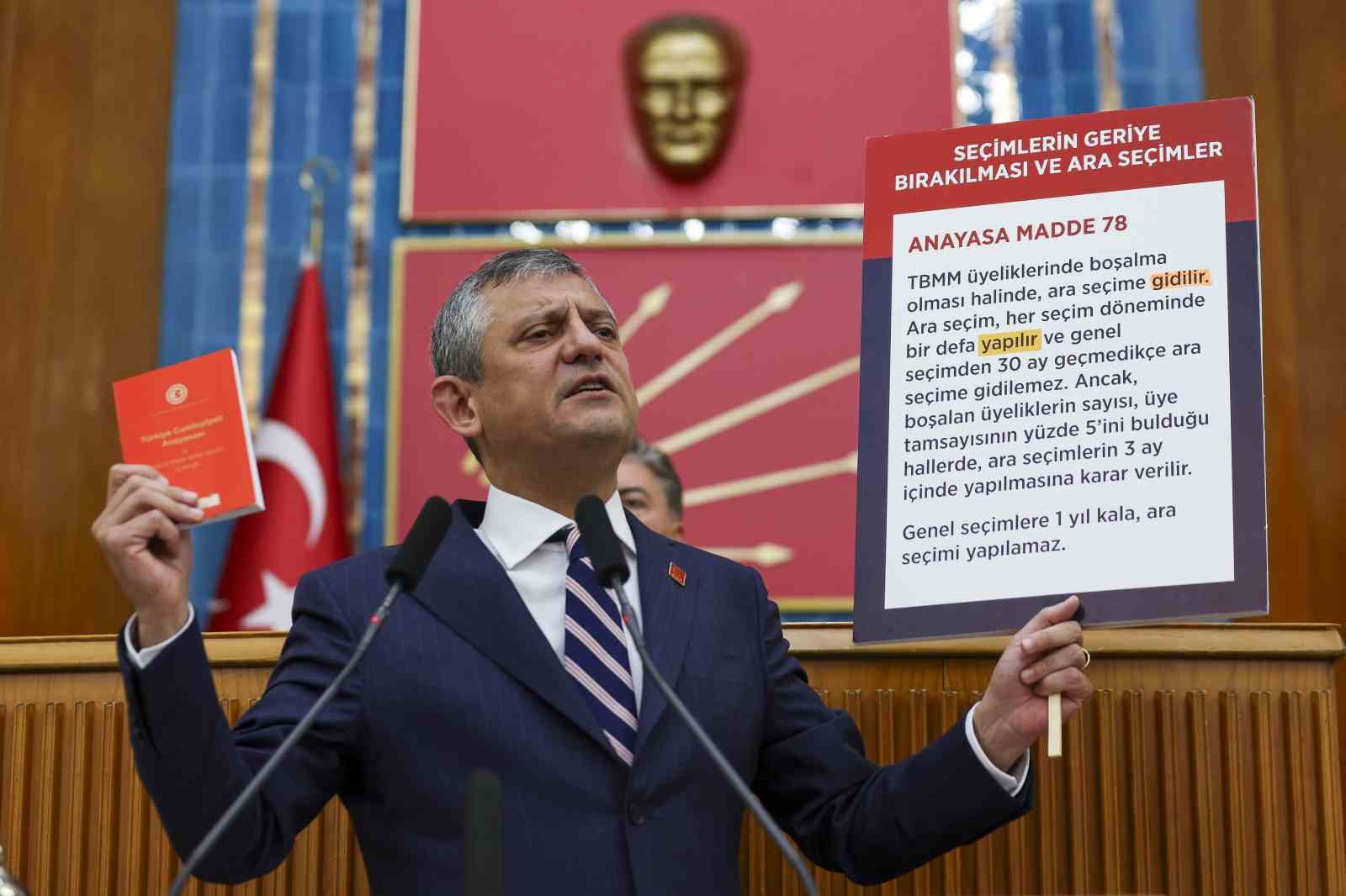 CHP lideri &Ouml;zel: "Parlamenter sistemde g&uuml;venoyundan ka&ccedil;anların şimdi de bir &ouml;zg&uuml;ven eksikliği ile se&ccedil;imden ka&ccedil;tığını g&ouml;rmekteyiz"
