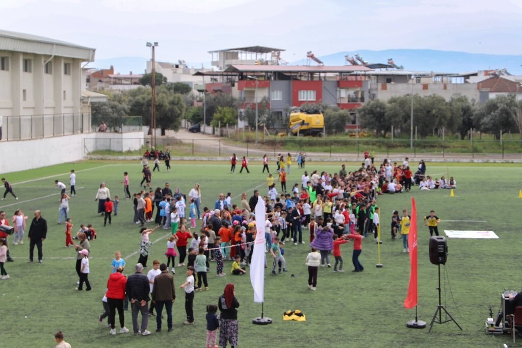 K&ouml;şk&rsquo;te &ccedil;ocuklar şenlikte buluştu
