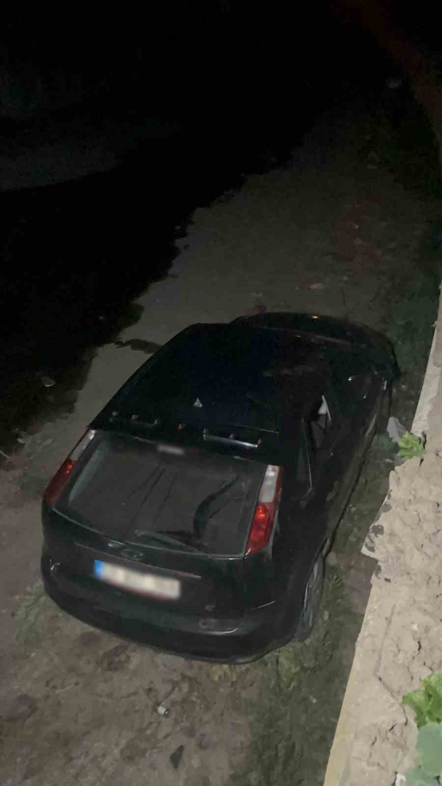 Tekirdağ&rsquo;da otomobil dereye u&ccedil;tu
