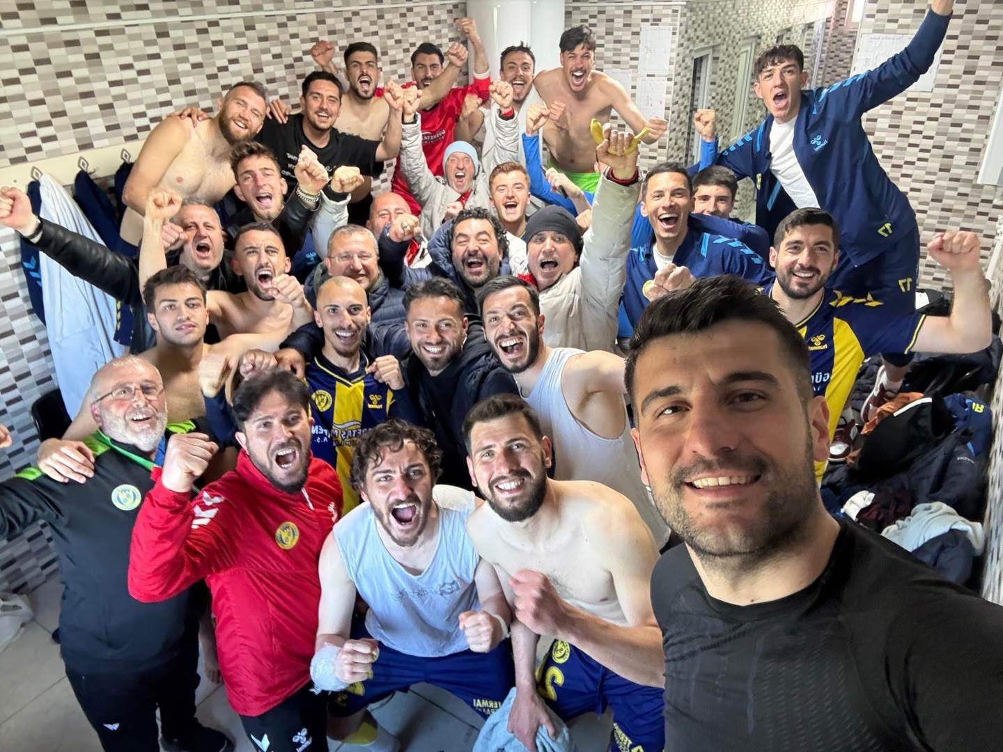 S&ouml;ğ&uuml;tspor zoru başardı
