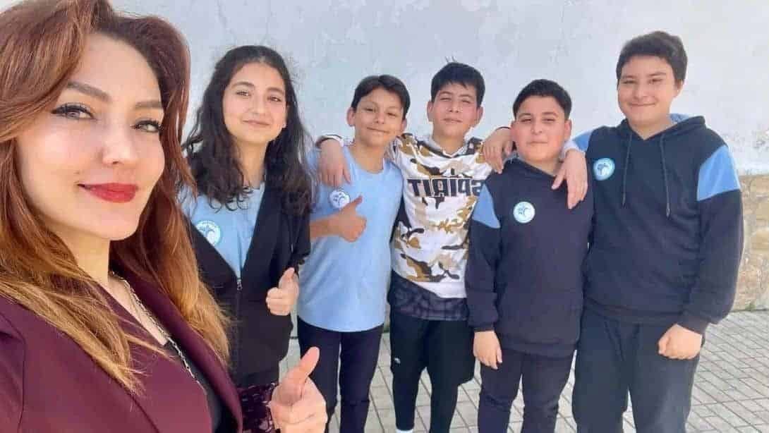 Bozdoğanlı &ouml;ğrencilerden T&uuml;rkiye ikinciliği
