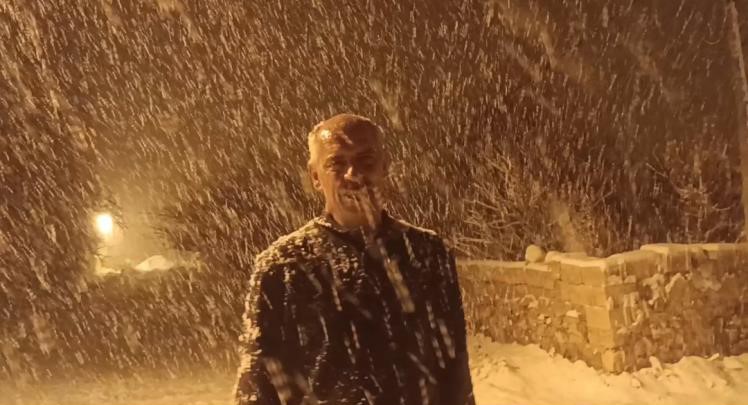 Özalp’ta nisan karı etkili oldu