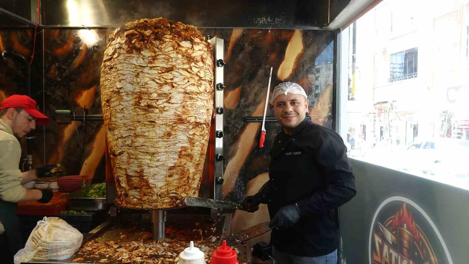 Kilis usul&uuml; d&ouml;ner i&ccedil;in patent m&uuml;racaatı
