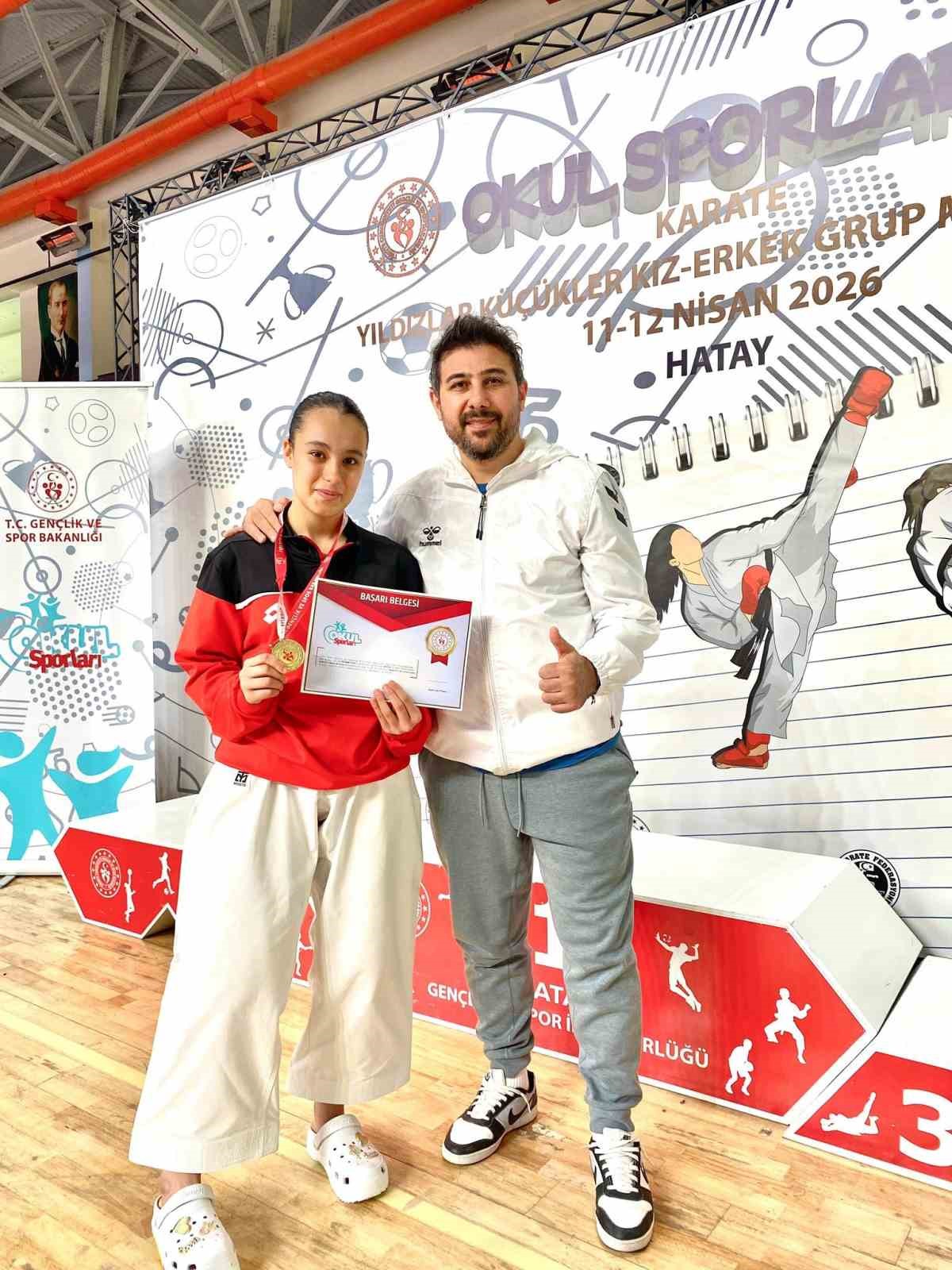 Okul sporları Karete m&uuml;sabakalarına Kayseri damgası
