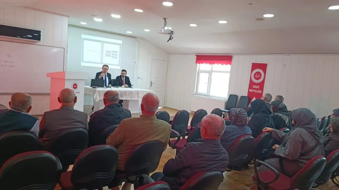 Gerze&rsquo;de hacı adaylarına uygulamalı eğitim
