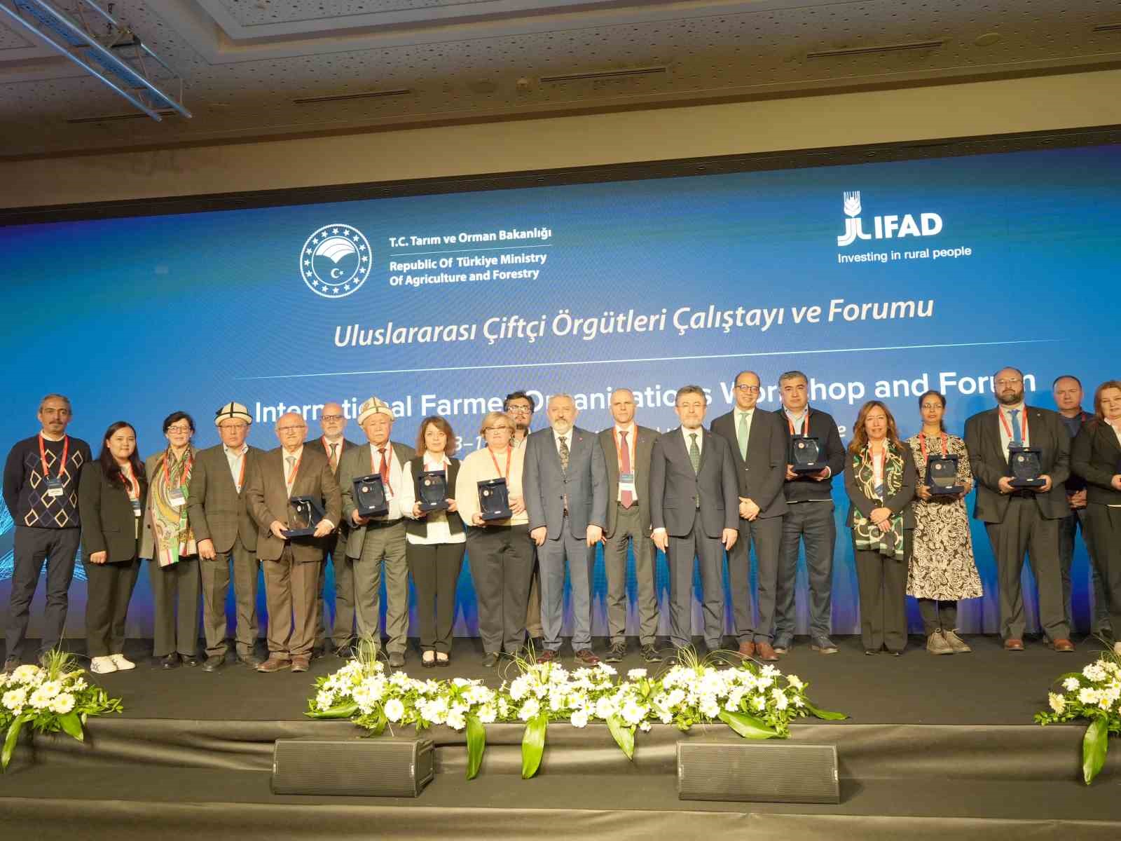 Bakan Yumaklı’dan zirai don açıklaması: "Geneli itibarıyla bir zirai don hadisesi yaşanmadı"