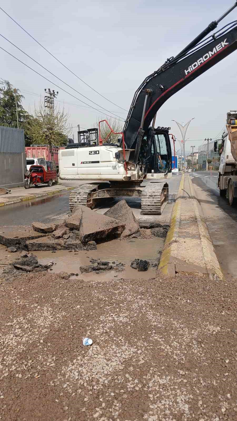 Gebze&rsquo;de 8, &Ccedil;ayırova&rsquo;da 2 mahallede 18 saatlik su kesintisi uyarısı
