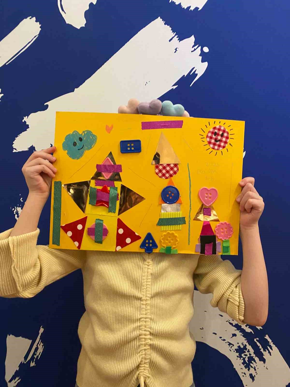 &Ccedil;ocuklar 23 Nisan&rsquo;ı İş Sanat&rsquo;ta kutluyor
