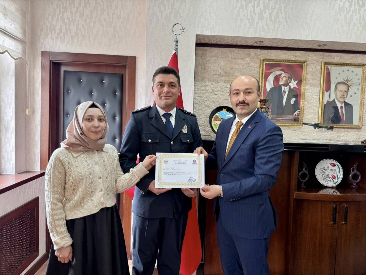 G&uuml;zelyurt&rsquo;ta &ouml;zverili kamu &ccedil;alışanlarına başarı belgesi
