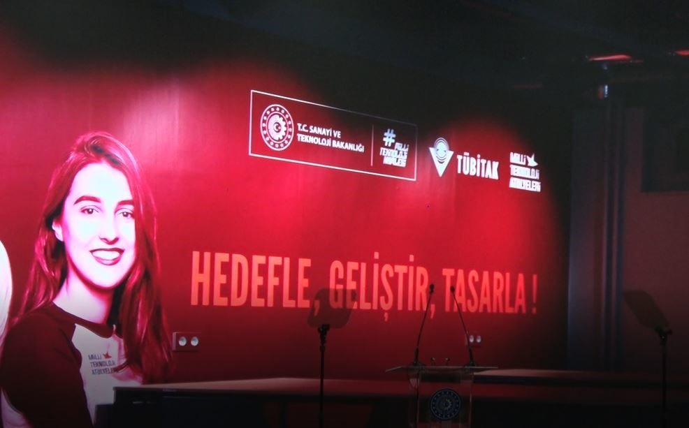 Bakan Kacır: "ODT&Uuml;&rsquo;deki 10 bin 600 &ouml;ğrenci ve araştırmacıya yaklaşık 4,8 milyar lira destek verdik"
