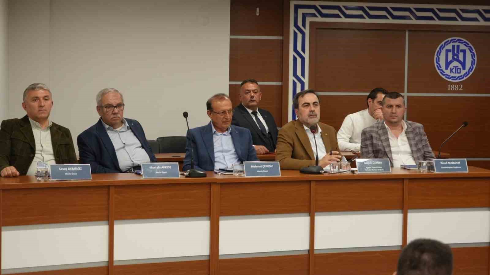 Başkan &Ouml;zt&uuml;rk: "K&uuml;resel dalgalanmalara rağmen &uuml;retimden ve b&uuml;y&uuml;meden vazge&ccedil;meyeceğiz"
