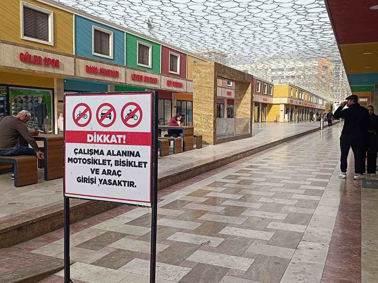 Ara&ccedil; trafiğine kapalı &ccedil;arşıda &ccedil;ekilen 7 saniyelik video 30 bin TL&rsquo;ye patladı
